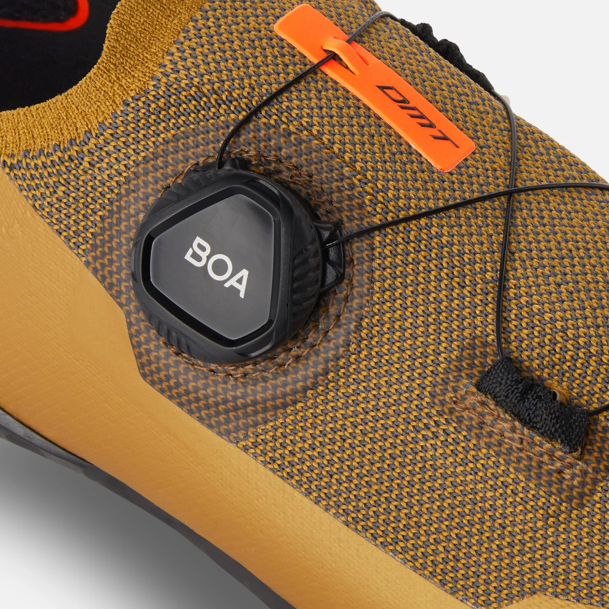 DMT KM30 SHOES CAMEL/BLACK - Image 5